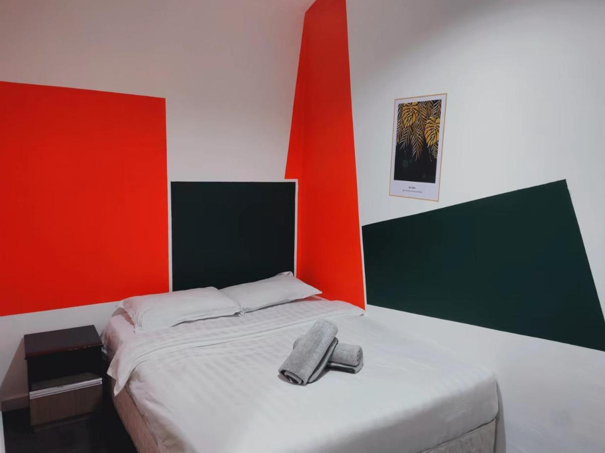 Allbes Parklands Hotel Кланг Екстериор снимка